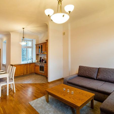 Dzirnavu Street Apartment In City Center ريغا المظهر الخارجي الصورة