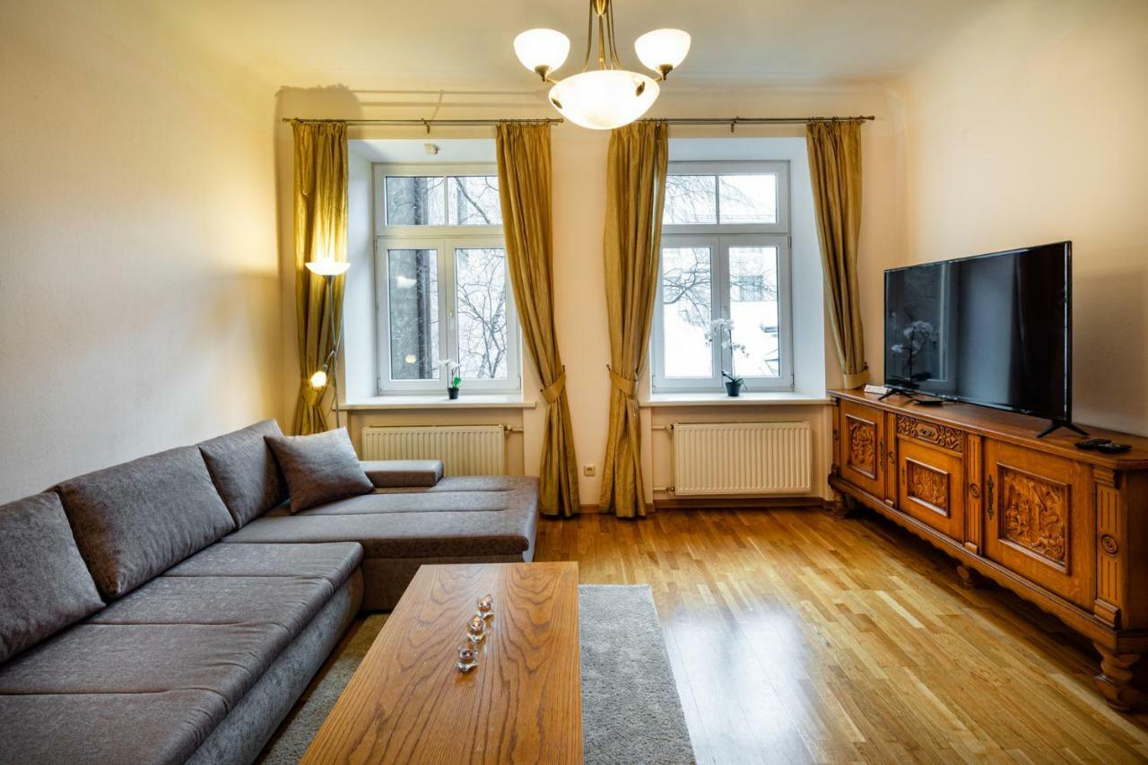 Dzirnavu Street Apartment In City Center ريغا المظهر الخارجي الصورة